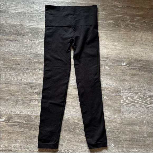 SPANX Women’s Leggings Black Large RN112121 - Picture 3 of 6